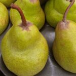 Foreign Pear- 1pcs, About 0.2kg (Local Market)